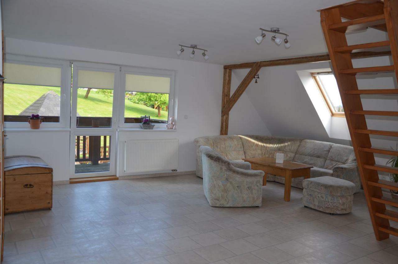 Nocleharna Na Stodole Apartment Zdarky ภายนอก รูปภาพ