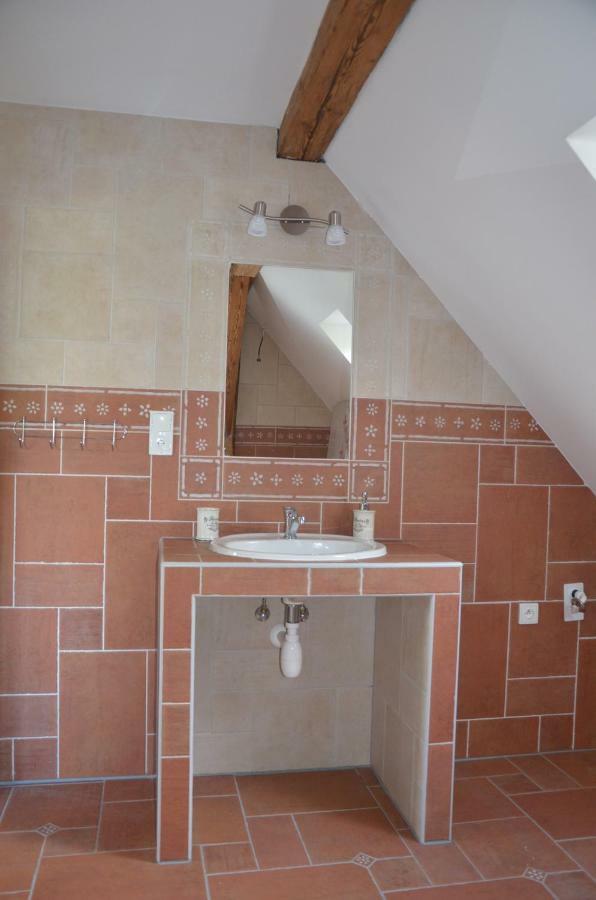 Nocleharna Na Stodole Apartment Zdarky ภายนอก รูปภาพ